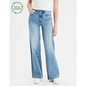 American Eagle Wide Leg Lightwash Jeans